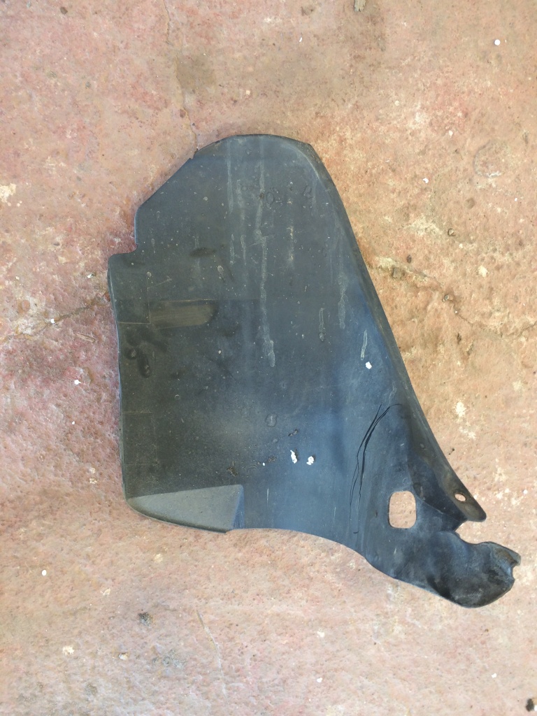 Carenaj roata spate stanga - dreapta opel astra g 1998 - 2004 cod : 90562902