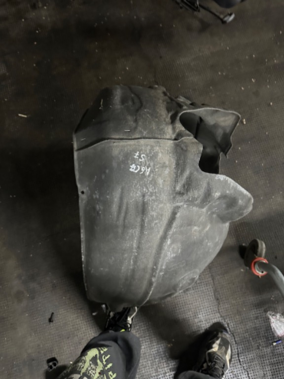 Carenaj roata stanga fata, cod 4G0821133D, Audi A6 (4G2, C7)