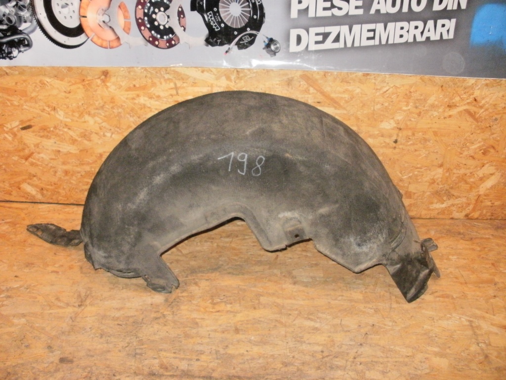 Carenaj roata stanga spate Mercedes E-Class (W211), an 2002-2008