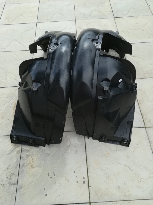 Carenaj stanga dreapta carenaj nou Dacia Logan 2, Sandero 2013*2014*2015*2016*2017
