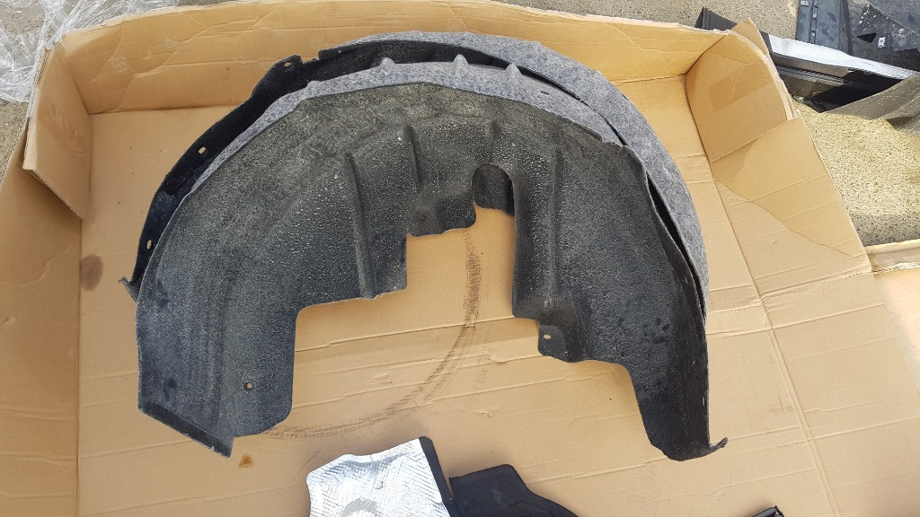 Carenaj stanga spate VW Golf 7 combi 2019