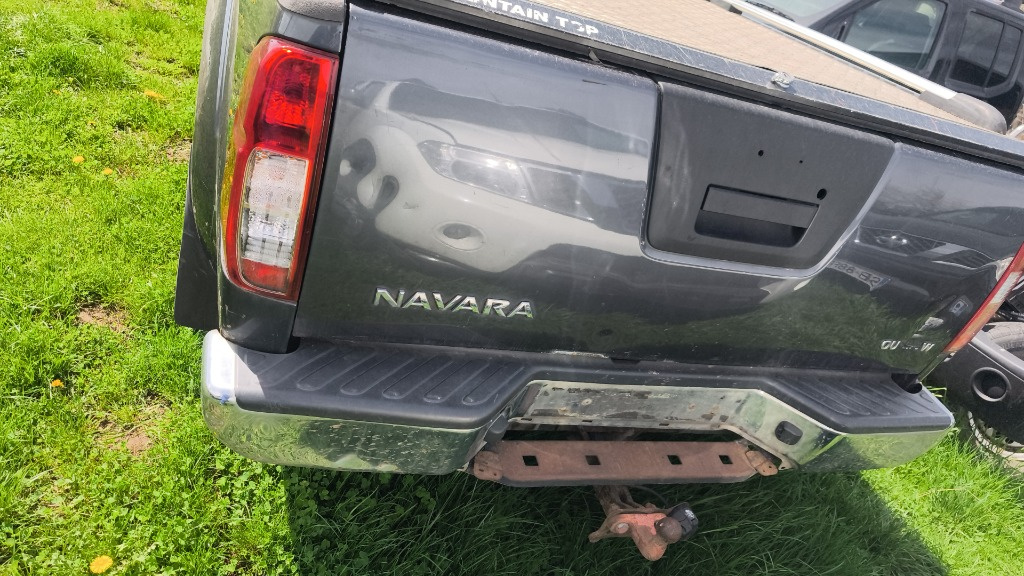 Carlig remorcare complet original nissan navara pa
