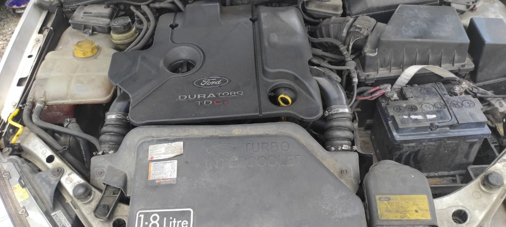 Carlig remorcare Ford Focus 2003 hatchba