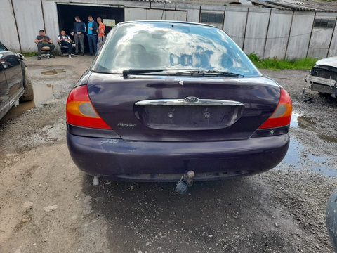 Carlig remorcare Ford Mondeo an 2000