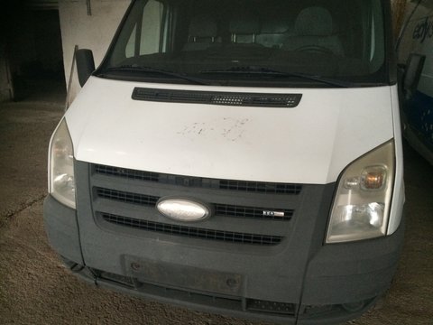 Carlig remorcare Ford Transit