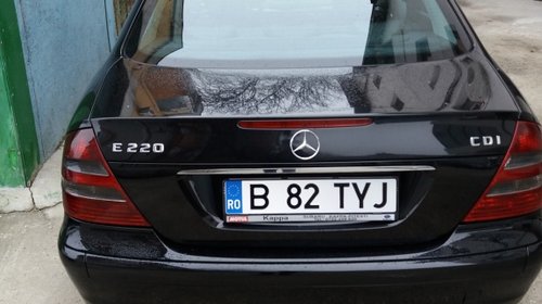 Carlig remorcare Mercedes E-CLASS W211 2