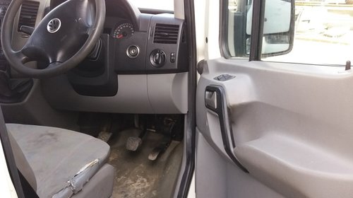 Carlig remorcare Mercedes Sprinter 906 2