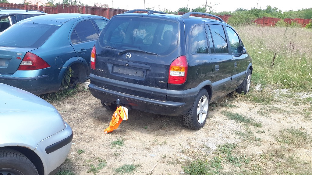 Carlig remorcare Opel Zafira 2002 hatchb