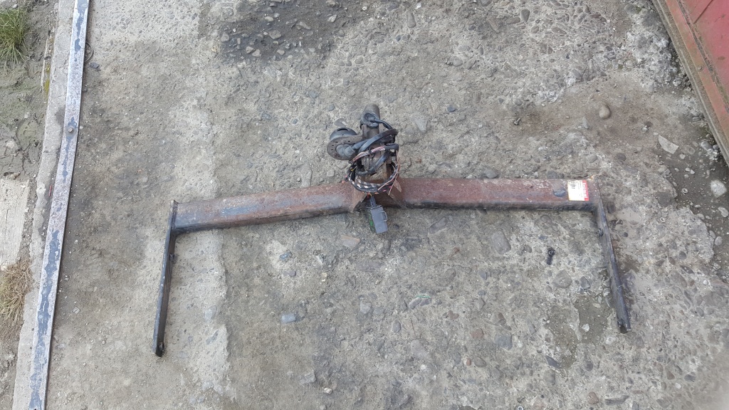 Carlig remorcare Vw Golf 5 model hatchback