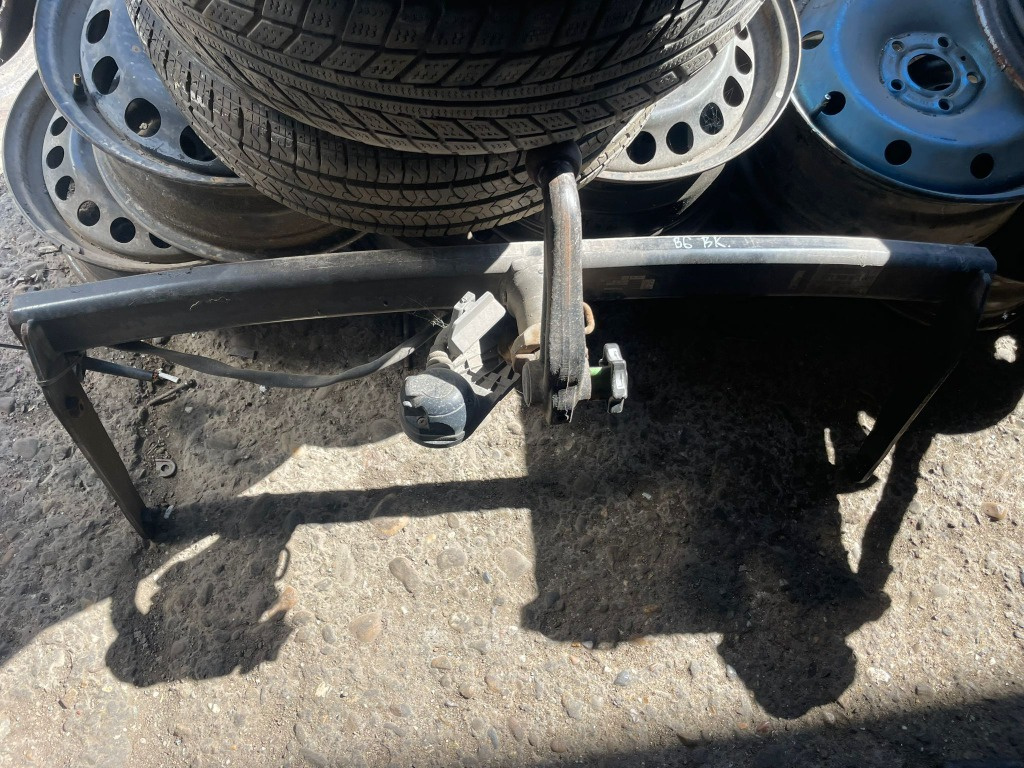 Carlig remorcare Vw Passat b6 break combi