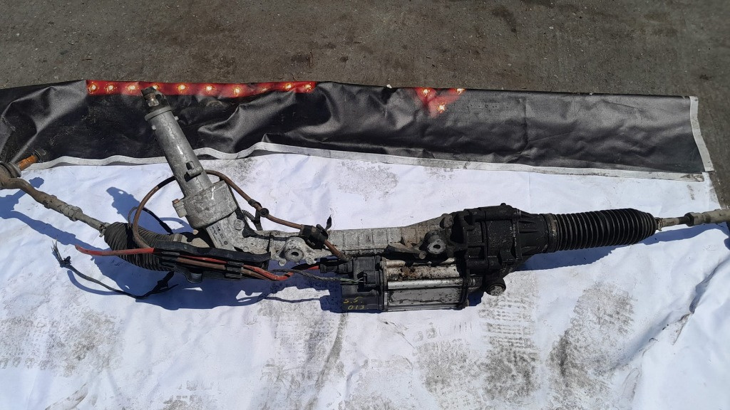 Caseta de directie electrica Bmw Seria 6 Cabrio (F12) 3.0 i 320 cp 6850042