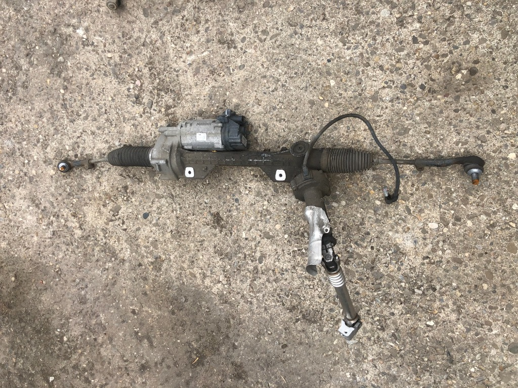 Caseta directie bmw e81 e87 seria 1 volan dreapta cod 7802 277 243