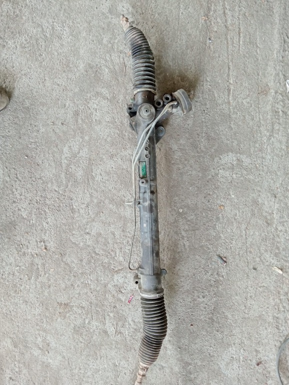 Caseta directie skoda superb 1 cod piesa 8d1422074e