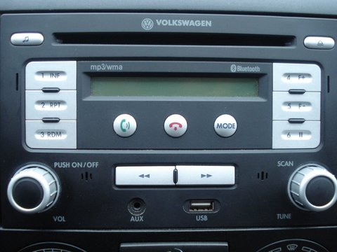 CASETOFON AUTO ARE Bluetooth Vw TRANSPORTER ,T,5 2012