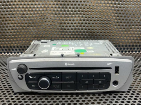 Casetofon cu Bluetooth și MP3 Renault Grand Scenic 3 2009-2016 281153266R