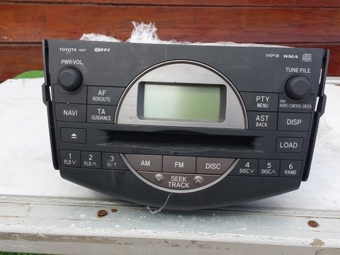 Casetofon cu CD Toyota Rav 4 2008