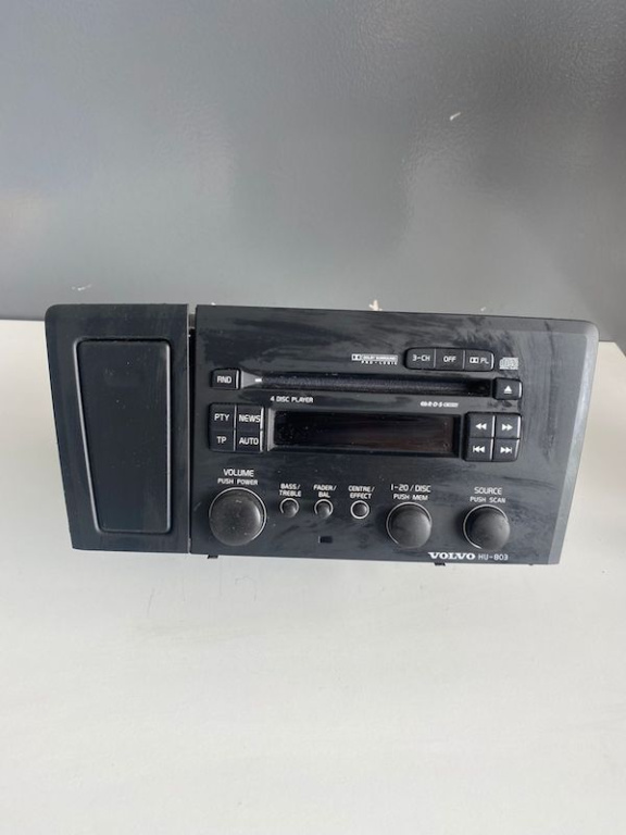 Casetofon unitate radio CD player Volvo S80 S60 V70 XC70 2004+ 30657638 HU-803