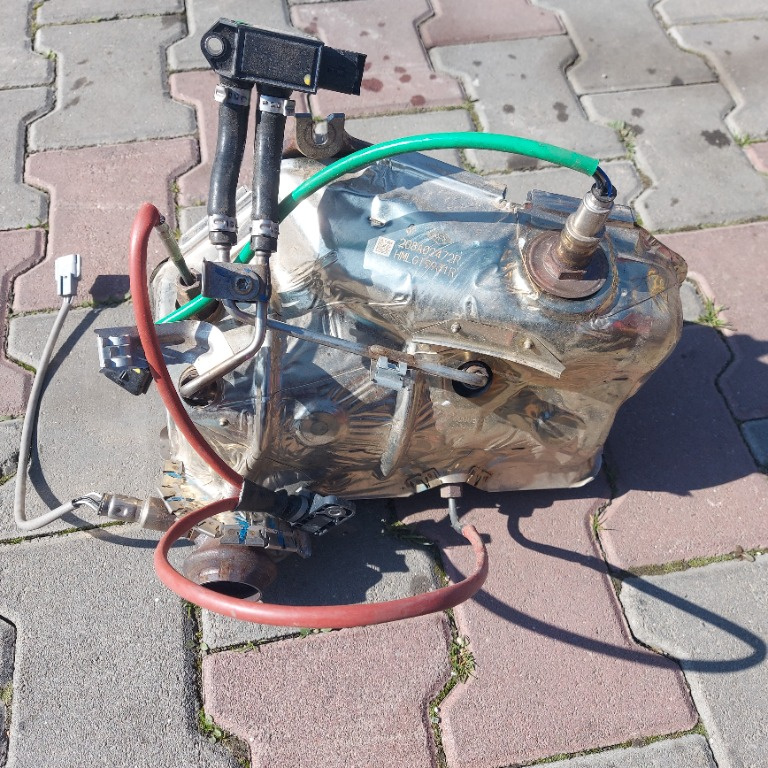 Catalizator Dacia Logan 3 1.0 SCe 67 de cai cod motor B4D-H4 B4DH419 an 2021 cod 208a02472R