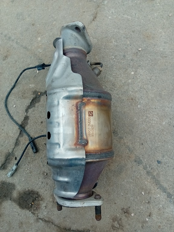 Catalizator filtru de particule Kia Sportage 1.6 diesel an 2023 289g7-2m200