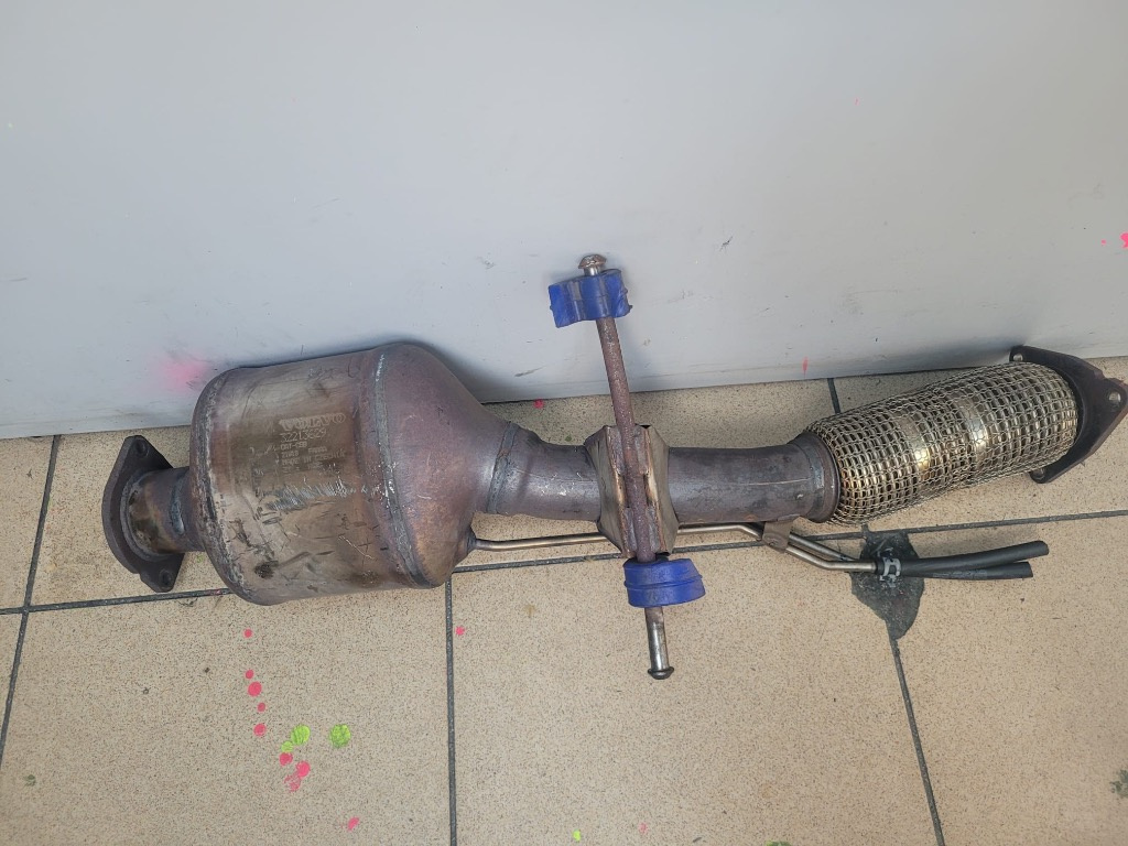 CATALIZATOR VOLVO XC40 AN 2021 COD 32213629