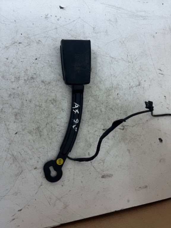 Cataramă clips centura 8V0857756B Audi A3 8V scaun dreapta față 2013-2018