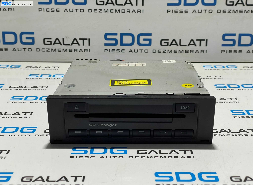 CD Changer Magazie CD CD-uri Audi A4 B7 2004 - 2008 Cod 8E0035111D [L2717]