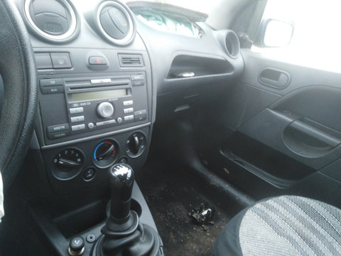 CD Player 6000 Ford Fiesta 5