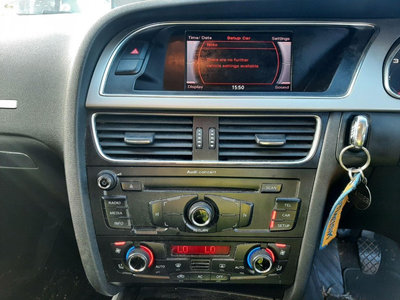 CD player Audi A5 2009 Coupe 2.0 TDI CAHA