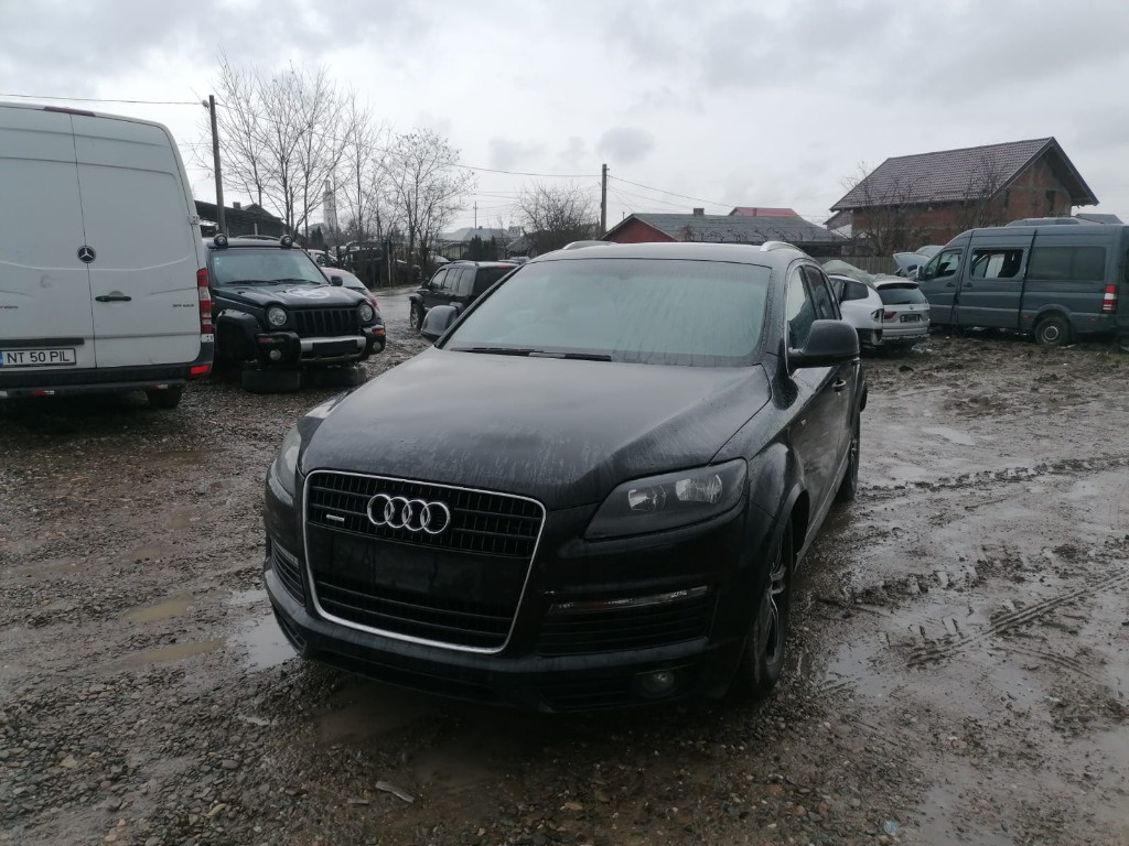 CD player Audi Q7 2008 SUV 3.0