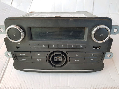 CD player auto Dacia Sandero, cod 281155972R