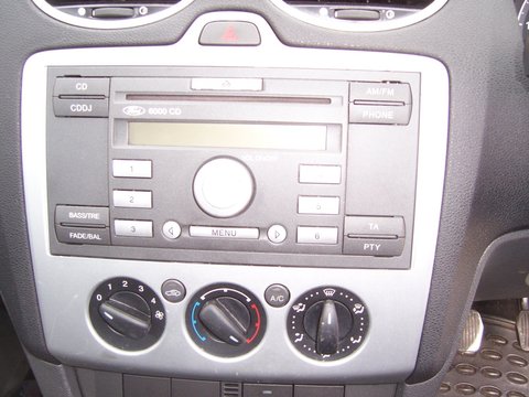 CD player auto ford focus 2007
