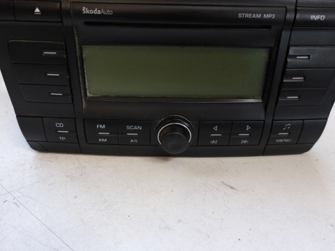 CD player auto SKODA OCTAVIA (1Z3) [ 2004 - 2013 ] OEM 1z0035161c