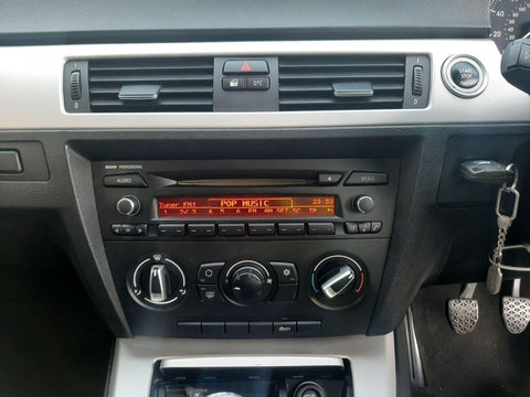 CD player BMW E90 2009 SEDAN LCI 2.0 i