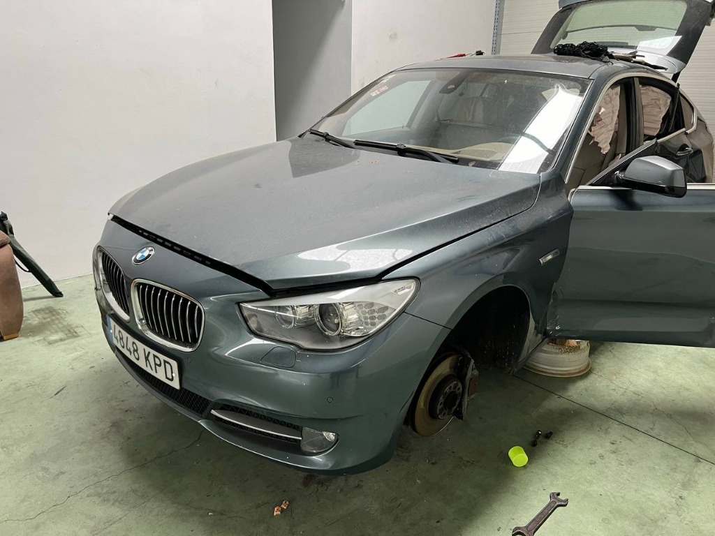 CD player BMW Seria 5 GT 3.0 D N57 245 cai