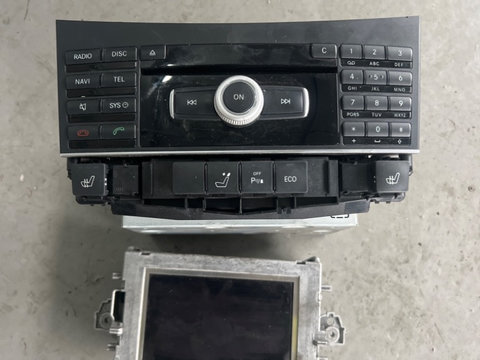 CD Player Display Navigatie Mercedes E Class W212 E200 E220 E250 cod A2129008707 A2129005212 A2129018702