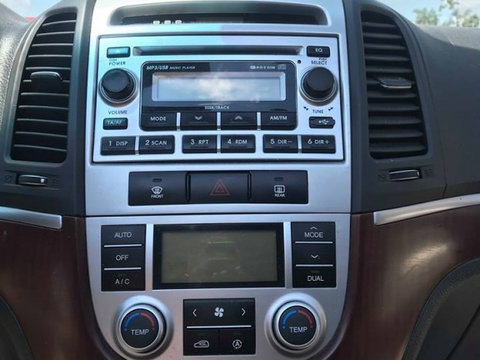 CD player Hyundai Santa FE 2 2007