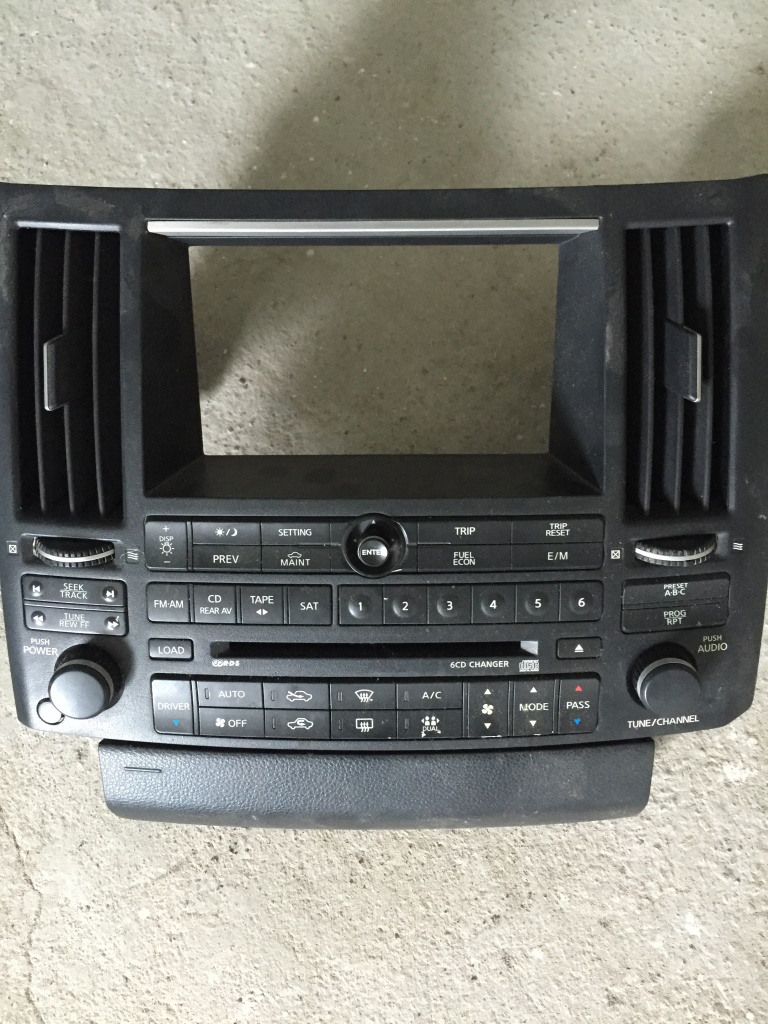 Cd player infiniti fx 35