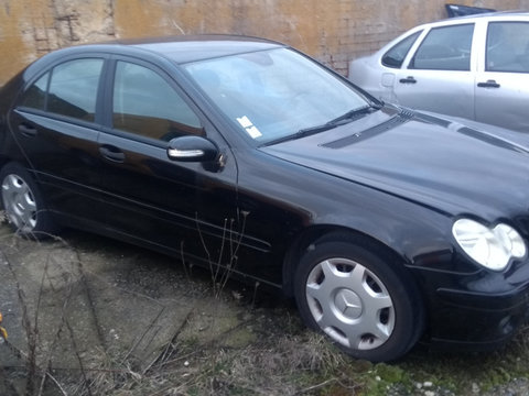 CD player Mercedes C-Class W203 2006 2,2 Diesel