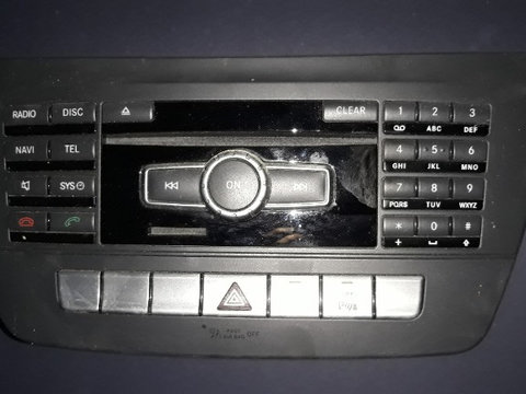 CD-Player Mercedes C Class W204 Cod A2049005908