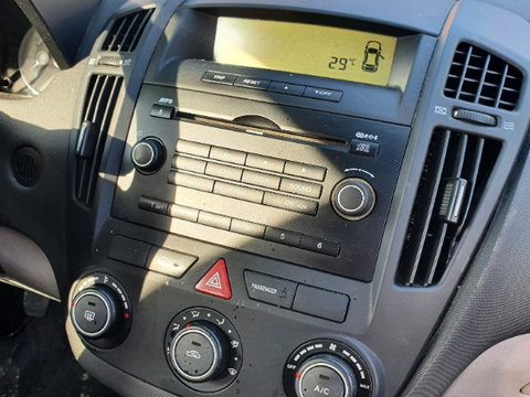 CD player mp3 Kia Ceed 2008