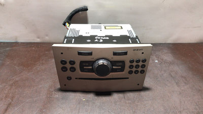 CD player MP3 player Opel Corsa D 2007 hatchback 1