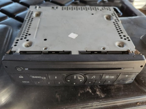 CD player Nissan Primastar 2.0 dCi an de fabricatie 2013 cod 281150049R