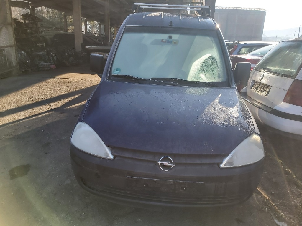 CD player Opel Combo C 2005 COMBI 1.4