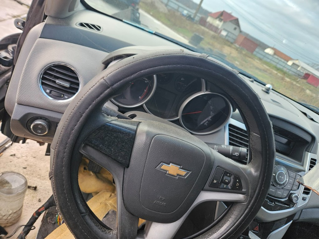 Cd Player original Chevrolet Cruze din 2012