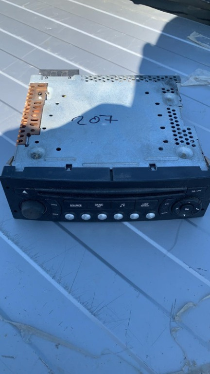 Cd player Peugeot 207 2007
