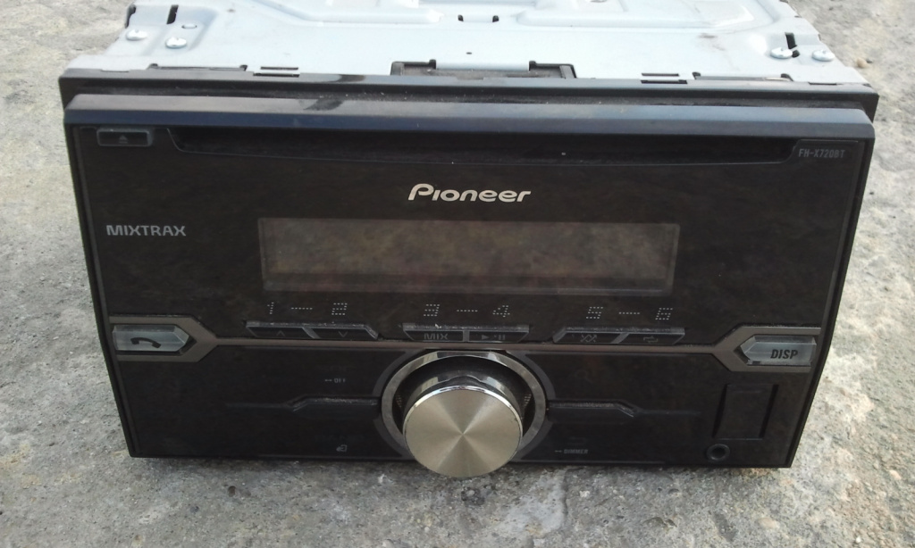 CD player Pioneer FH-X720BT