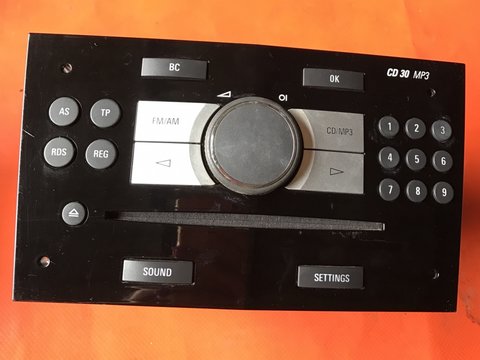 CD Player Radio MP3 Black Piano Opel Astra H 2004-2009 Cod: 13255555