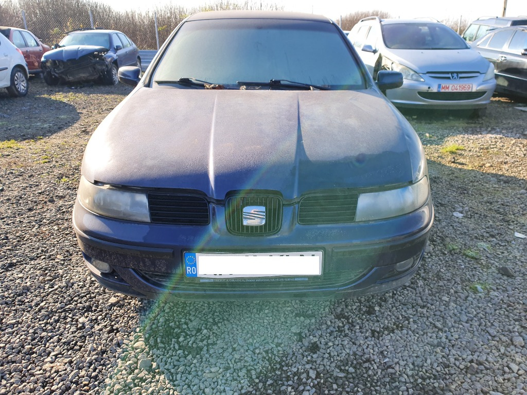 CD player Seat Leon 2001 Hatchback 1.4 16v