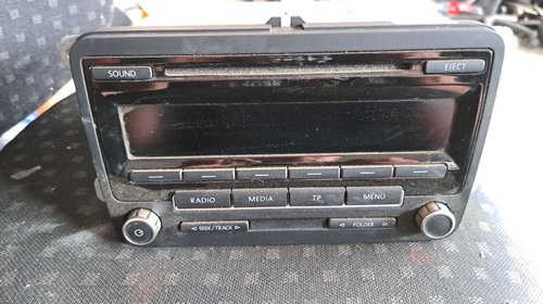 Cd radio vw golf 6, 2012.