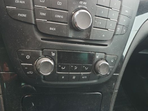 Cd300 radio casetofon afisaj bord panou ventilatie Opel Insignia